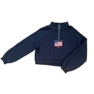 NWOT H&M Divided Cropped Half Zip Sweatshirt Brooklyn NYC Flag Navy Blue